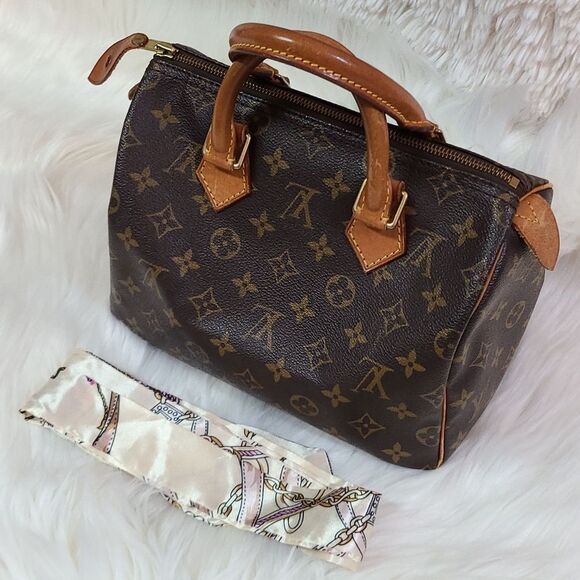 💯 Authentic Louis Vuitton Speedy 25🍀 - Picture 11 of 16